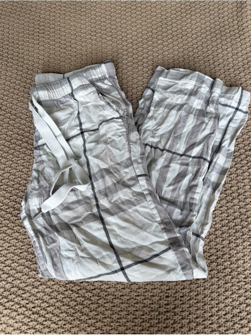 Aerie White & Grey Flannel PJ Bottoms